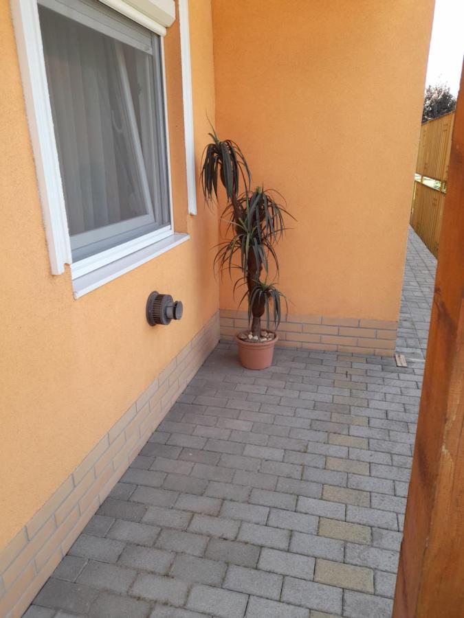Thermal Apartman Tiszafuered Exterior foto